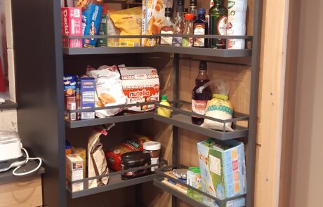 Armoire à provisions Tandem avec étagères extractibles